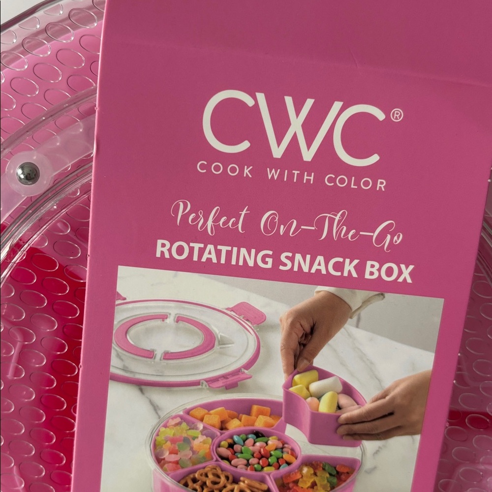 CWC Lazy Susan Snackel Box in Pink - Picture 8 of 11